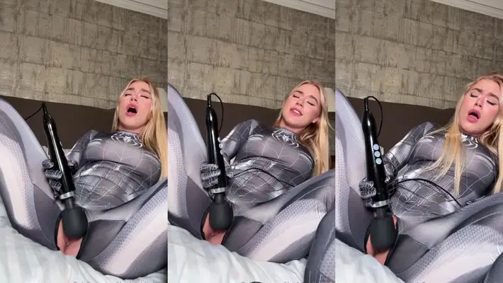 Elle Brooke Cosplay Vibrator Onlyfans Leaked Video