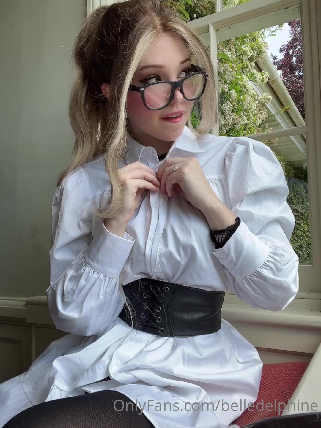 Belle Delphine Roleplays A Dom And Rides A Dildo
